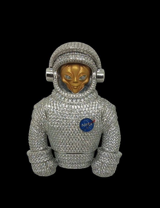 Spaceman Suit with Alien Face having Shutter mechanism 925 Silver Fully with VVS Moissanite Pendant