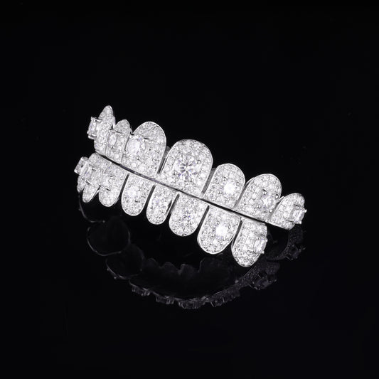 Custom VVS Moissanite Grills With Round Baguette Brilliant Cut Stones