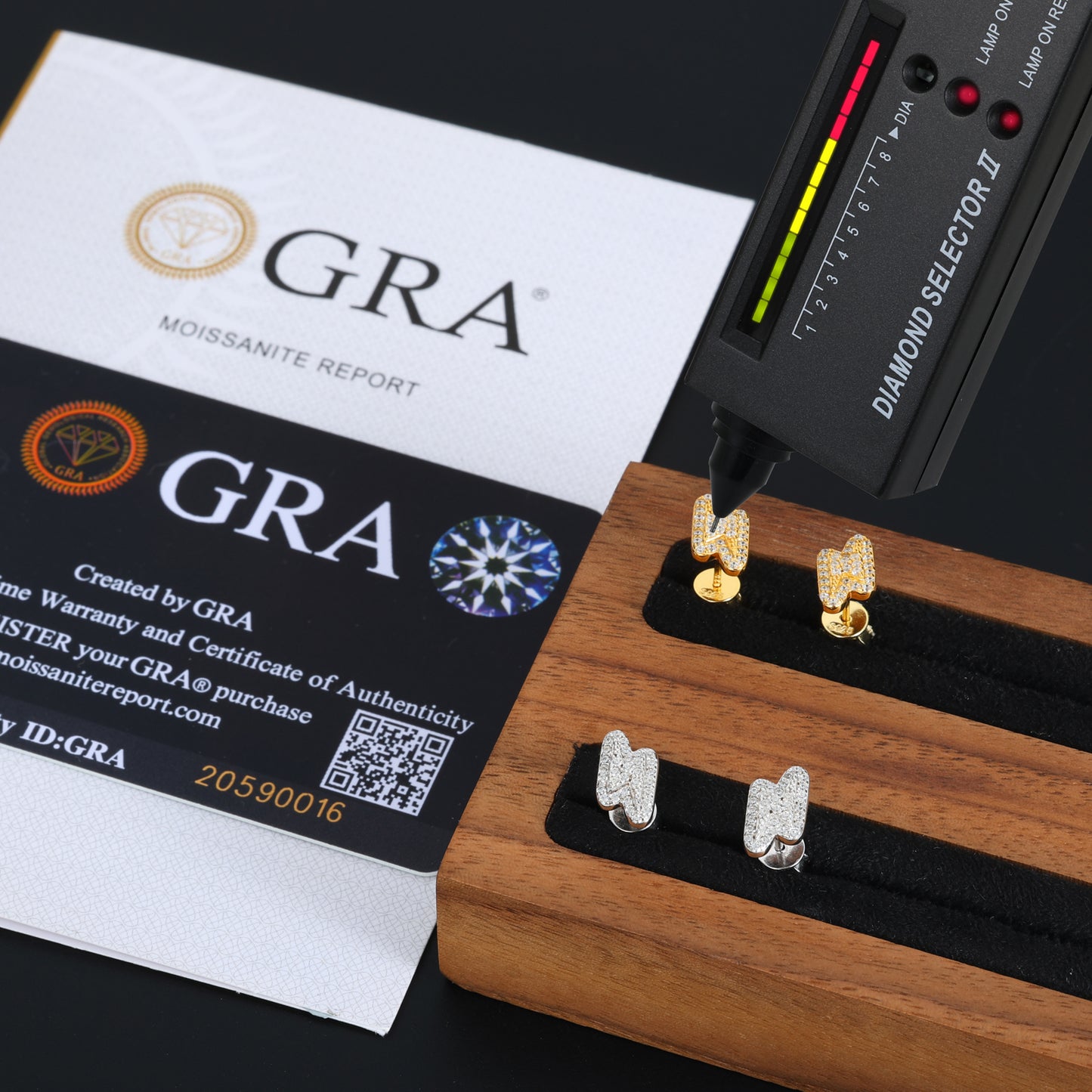 18K Gold Plated 925 Sterling Silver VVS Moissanite Lightning Bolts Stud Earrings