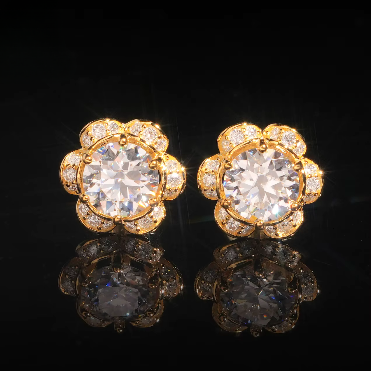 4mm 6.5mm Iced Out Pure 925 Silver VVS Moissanite-Floral Charmed Earrings